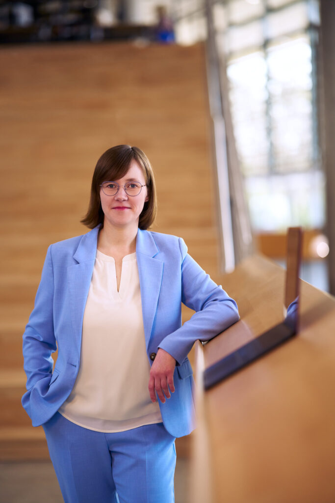 in4MD Service: Corporate-Influencer-Porträts für Mitarbeitende 14 Mitarbeiterporträt für in4MD Service GmbH, SAP-Partner aus Magdeburg – Corporate-Influencer-Fotografie von Kai Spaete