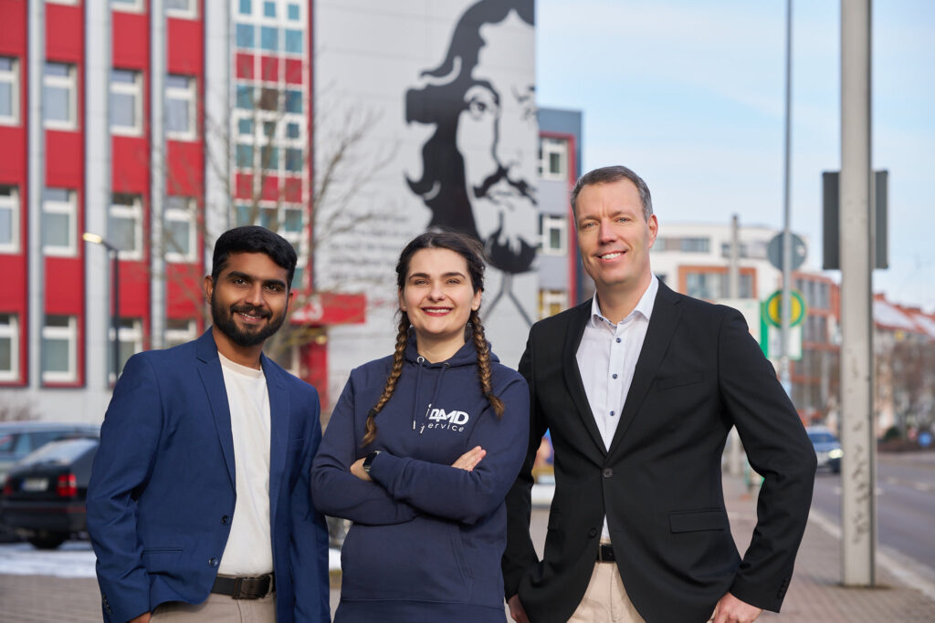 in4MD Service: Corporate-Influencer-Porträts für Mitarbeitende 4 Mitarbeiterporträt für in4MD Service GmbH, SAP-Partner aus Magdeburg – Corporate-Influencer-Fotografie von Kai Spaete